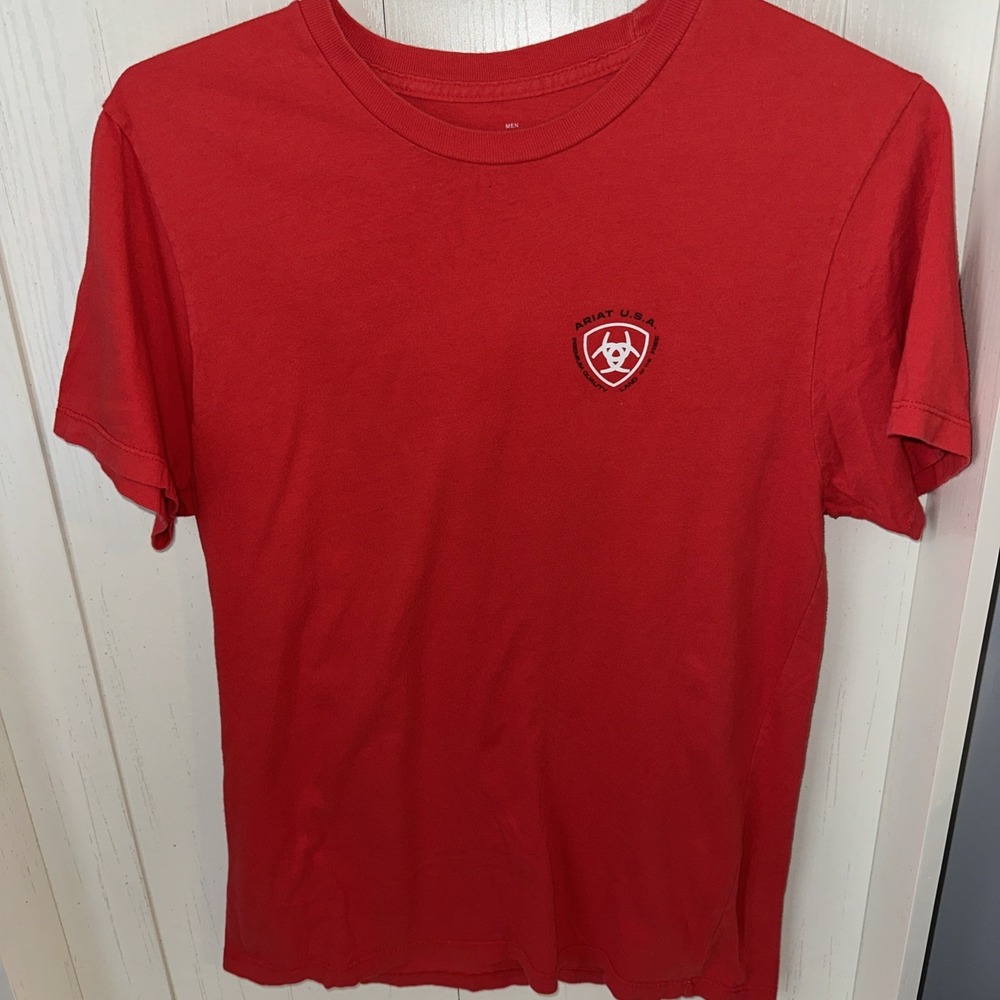 Ariat Mens Buckle Exclusive Graphic T-Shirt Burgundy Land of the Free Medium